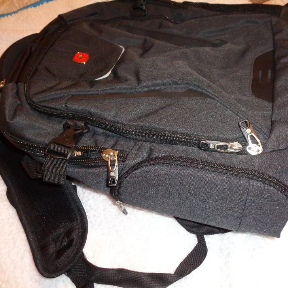 SwissGear 5358 ScanSmart Laptop Backpack, Fits 16 Inch Laptop, USB Charging Port